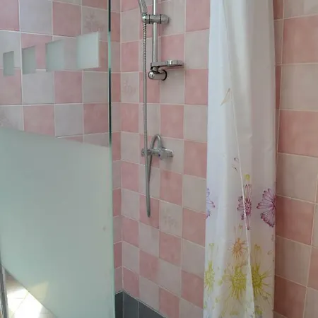 Couette-café D'hotes Du Creulet 3*